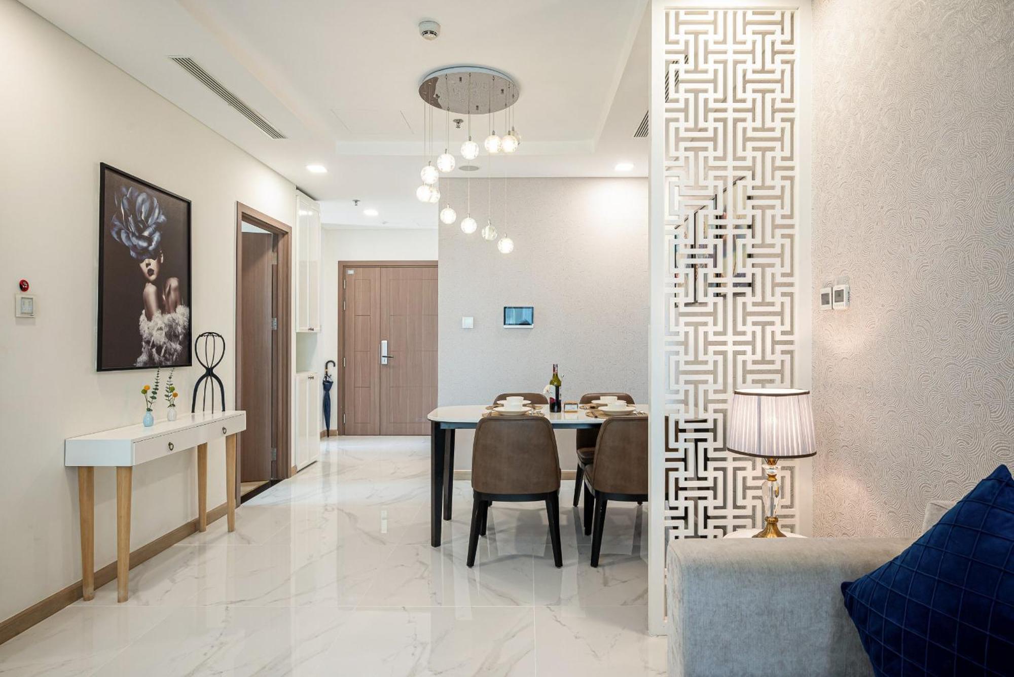 Urban Heights Rentals Landmark 81 Ho Chi Minh City Exterior photo