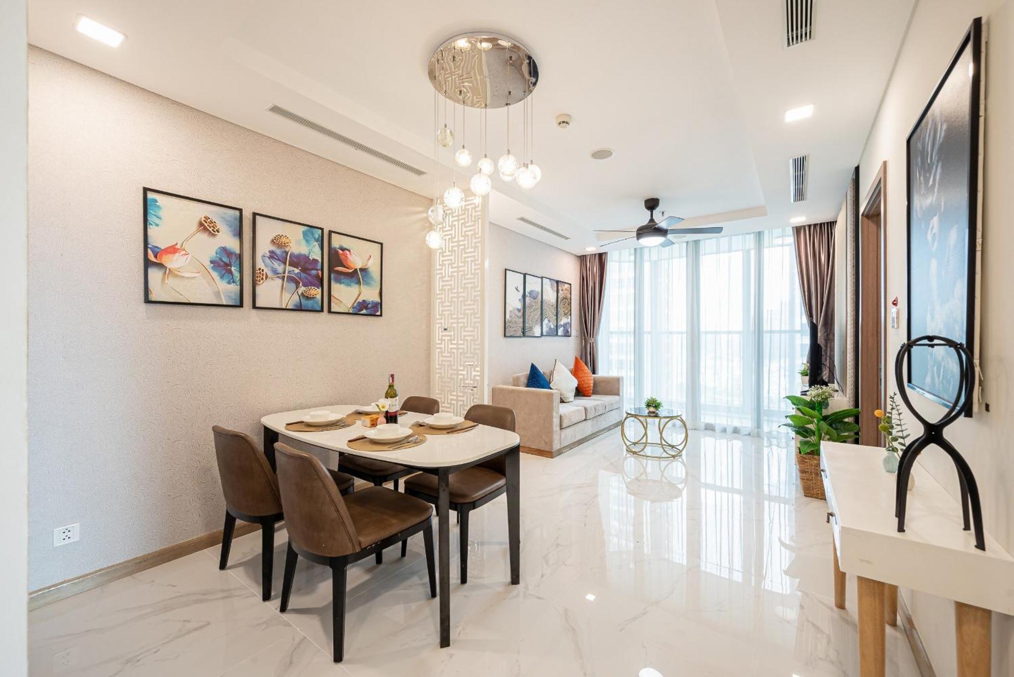 Urban Heights Rentals Landmark 81 Ho Chi Minh City Exterior photo