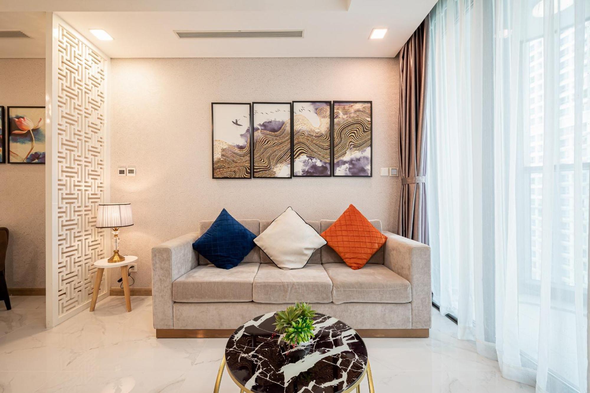 Urban Heights Rentals Landmark 81 Ho Chi Minh City Exterior photo