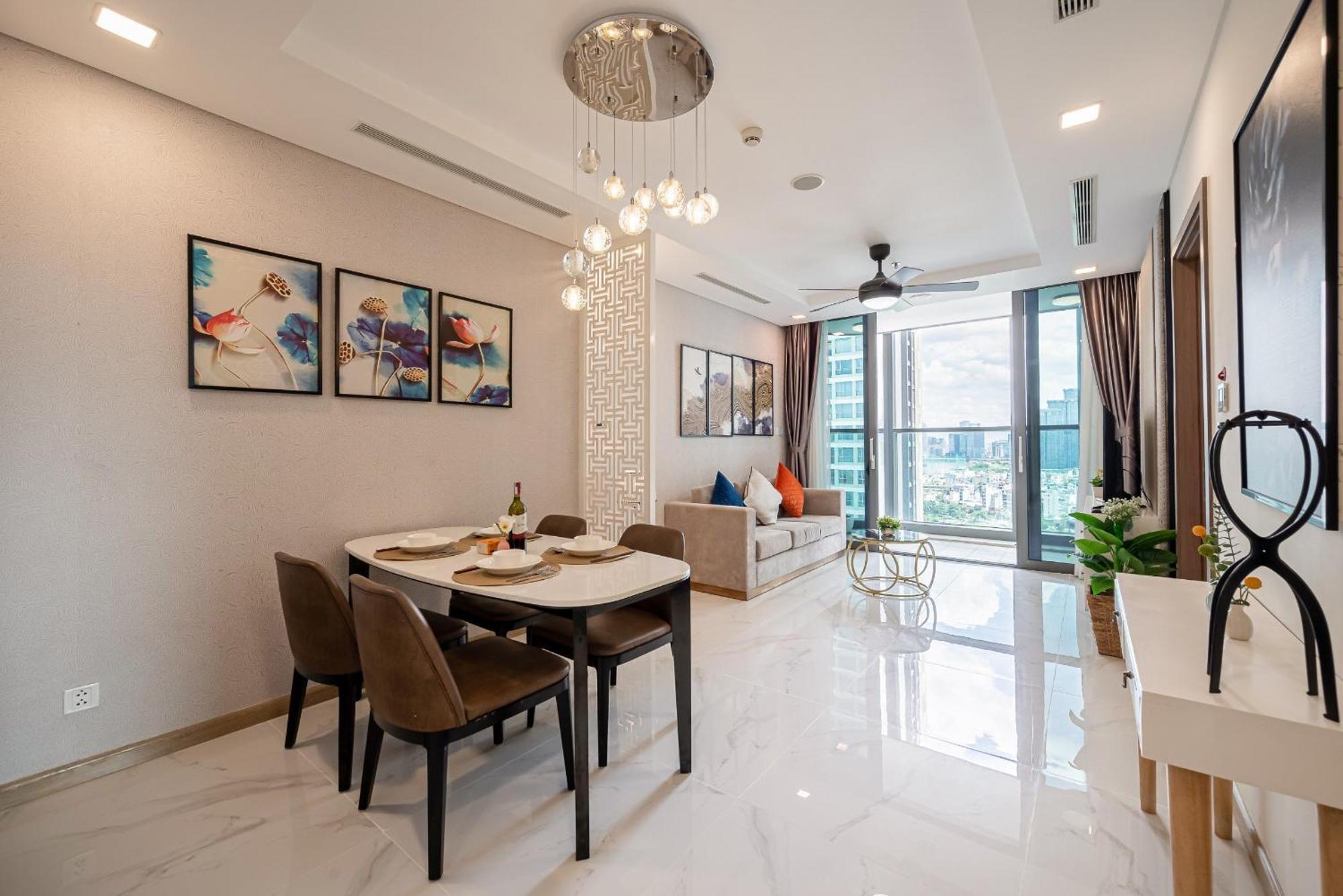 Urban Heights Rentals Landmark 81 Ho Chi Minh City Exterior photo