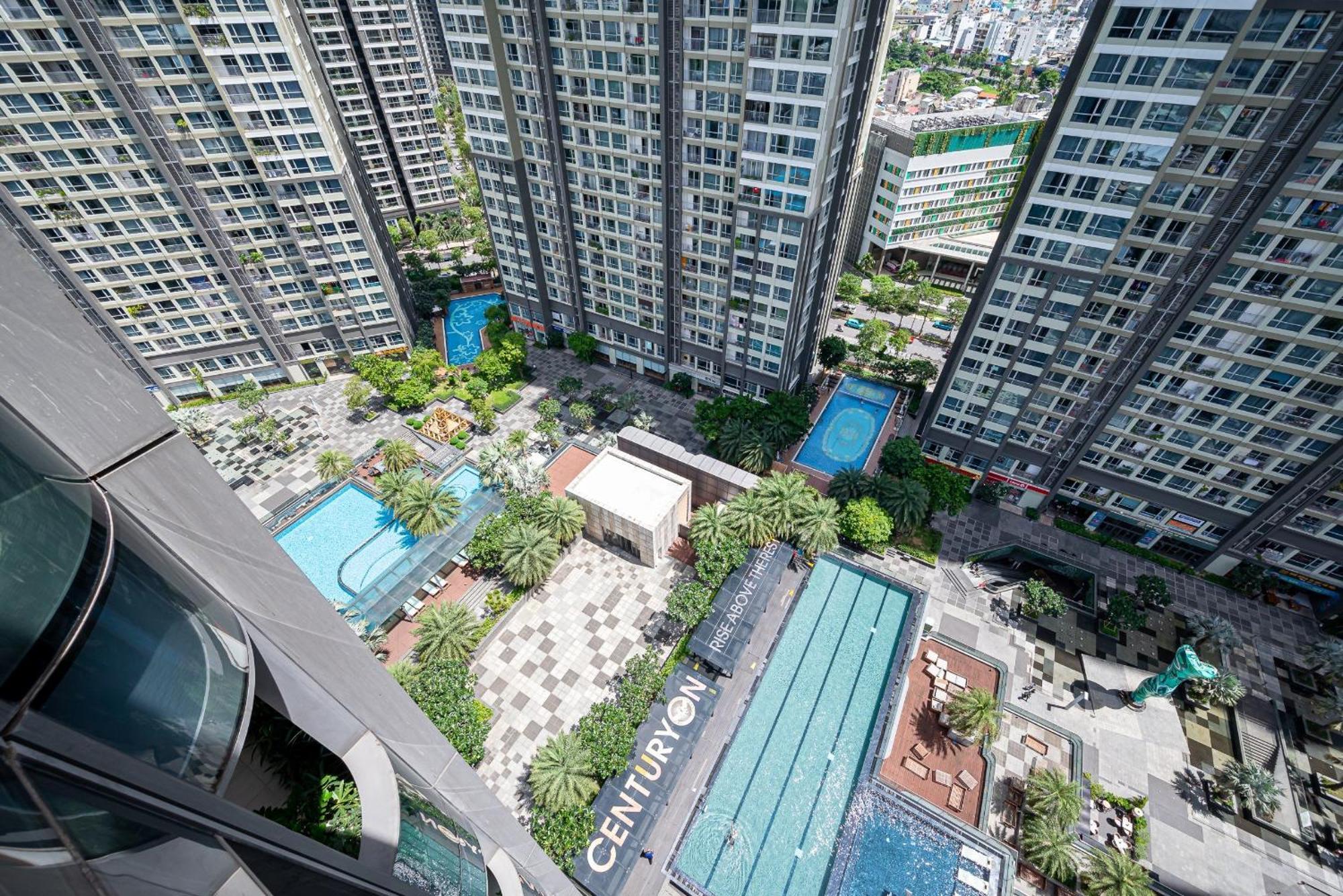Urban Heights Rentals Landmark 81 Ho Chi Minh City Exterior photo
