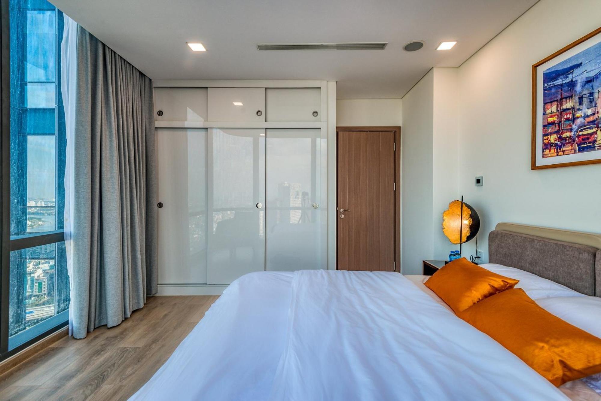 Urban Heights Rentals Landmark 81 Ho Chi Minh City Exterior photo